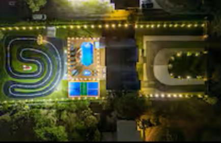 Unique Private Racing Track Villa in Miami Cinema - Foto 20