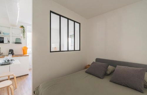 FLORA,centre Reims,parking privé - Foto 17