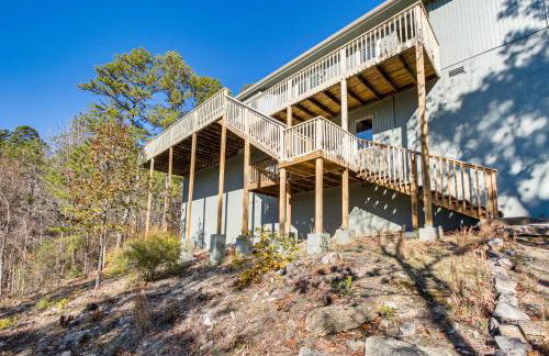 Waterfront Lake Coronado Home with Deck and Views - Foto 26