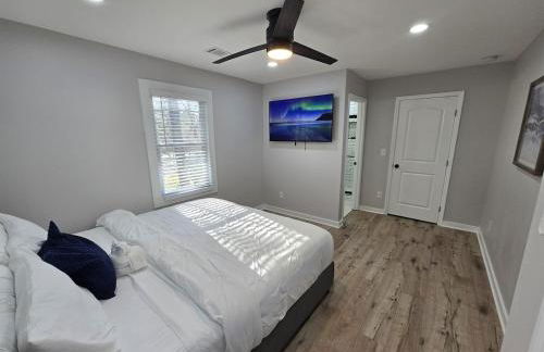 The Silver Villa - 2 King Beds Minutes from Downto - Foto 22