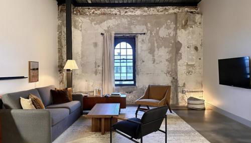 Charming Luxury Apt with Rooftop, Gym, and Parking - Foto 3