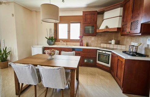 Luxury Maisonette with Pool - Foto 16