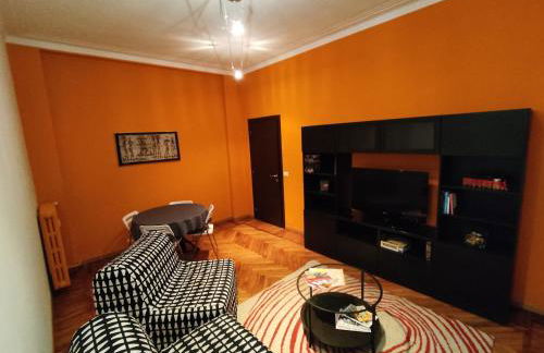 Bell'appartamento in Cit Turin, Interamente ristrutturato - Foto 9