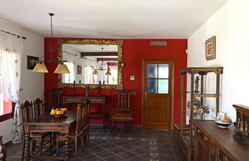 VILLA NABRISA MARBELLA, 5 BEDROOM, PRIVATE POOL, GARDEN, BBQ - Foto 79