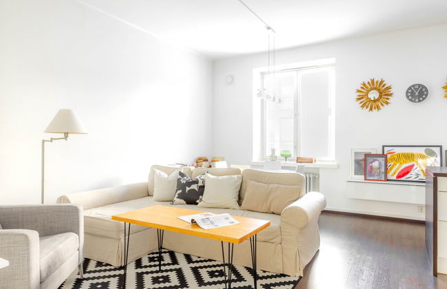 Spacious apt on Tranquil Courtyard - Foto 8