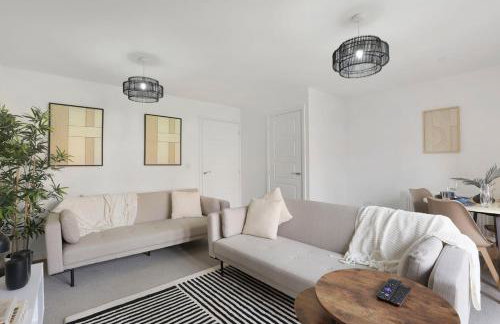 Newcastle Spacious 3-bedroom Semi-detached House with Parking, Sleeps 8, by URBAN PINNACLE STAYS - Foto 46