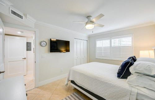 Naples Condo with Pool - Walk to Dining and Beach - Foto 11