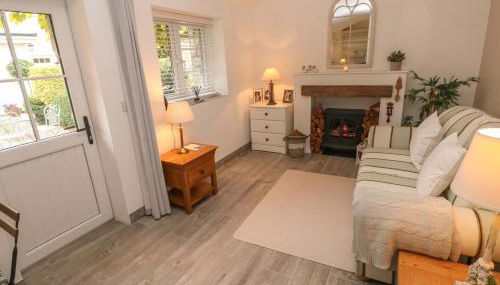 Little Cloud - Photo 5