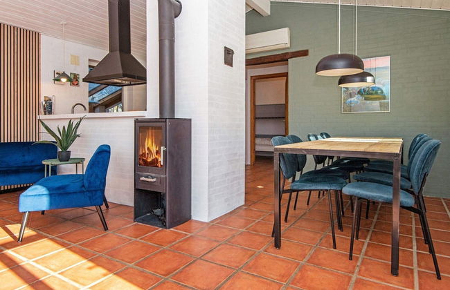 8 Person Holiday Home in Varde - Photo 20