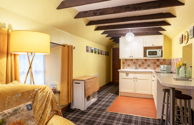 Sunflower Cottage - Photo 11