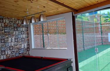 Casa em Angra com 4 quartos, churrasqueira, piscina, sinuca e quadra privativa - Foto 6