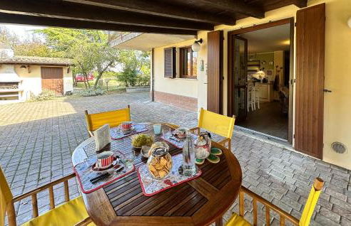 Cozy Home In Pozzol Groppo With Wifi - Foto 15