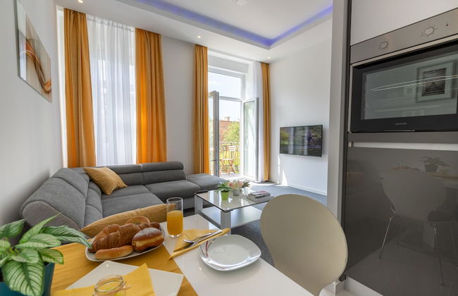 Tesla Boutique Apartments & Rooms - Photo 55