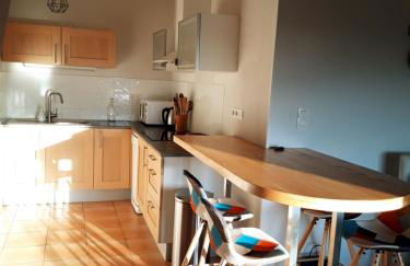 T3 duplex lumineux en centre-ville (plage à 10mn) - Foto 7