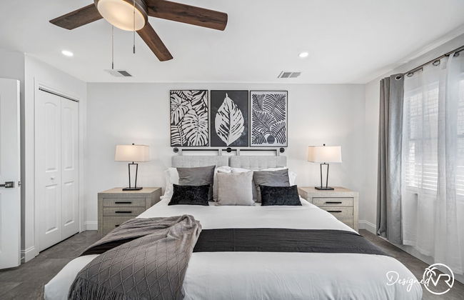 Luxury Retreat: Pool, Games, Basketball & More! - Foto 15