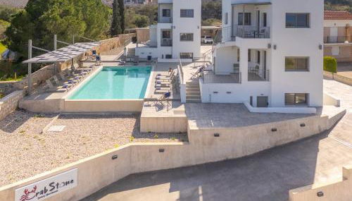 Crabstone Brand New Complex with Pool - Foto 2, sunbed