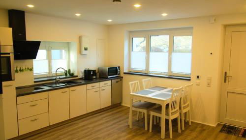 Ferienhaus mit Alpenpanorama - Foto 4, stove, minibar