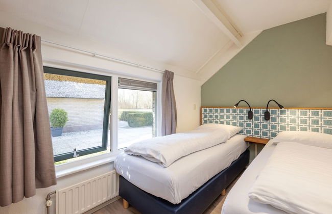 Bungalow in Veluwe Nature Park Retreat - Photo 3