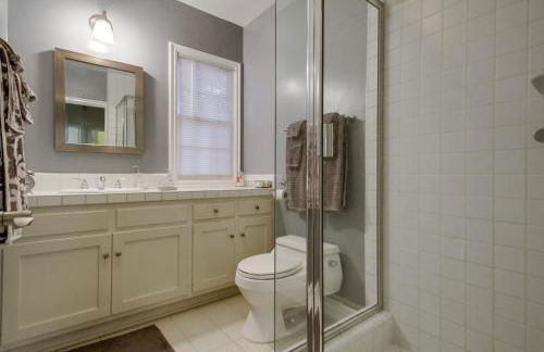 A Touch of Cape Cod in West Hollywood - Foto 9