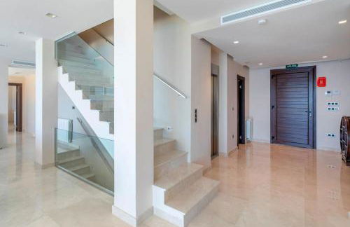 Villa Irene, Large First Line Villa wíth amazing sea- and coast views and large private swimming pool! - Photo 33