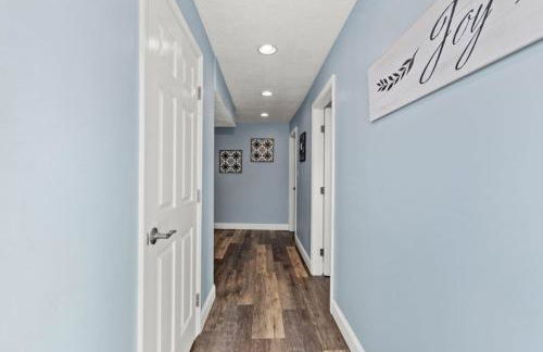 Anchors Away - Private Pool, Seasonal Hot Tub, Game Room, Walk to Beach, Pets OK - Photo 24