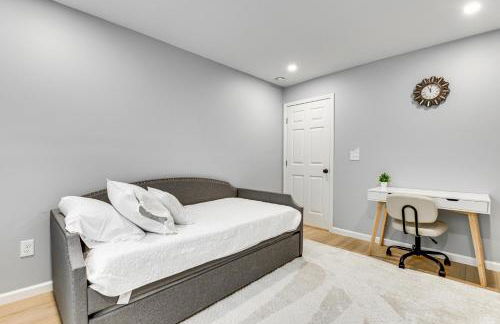 Game Room and Peaceful Deck Dacula Family Home - Foto 31