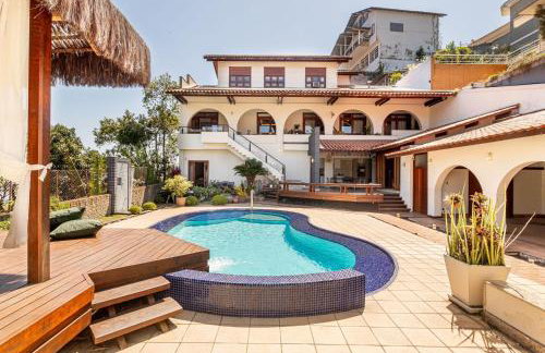 Niterói: Mansión com piscina y vistas al mar|LD 58 - Foto 1