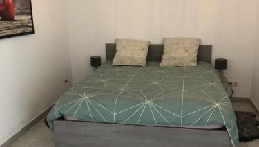 Loft 2 personnes Climatisé parking privé jardin - Foto 4