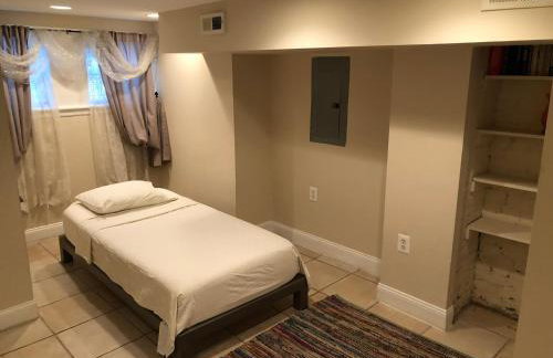 An English Gem near Union Station - Foto 8