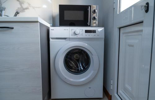 Vanda House com 2 Quartos Vista Mar e montanha no centro da Ilha - Foto 37