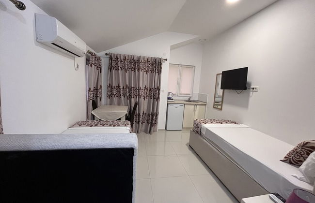 Pearl Apartments - Photo 11