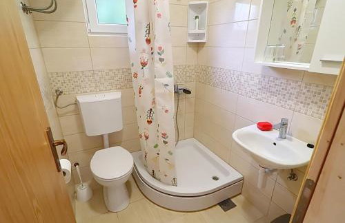 Apartments Nodilo - Comfort One Bedroom Apartment with Balcony and Sea View Apt 3 - Foto 9