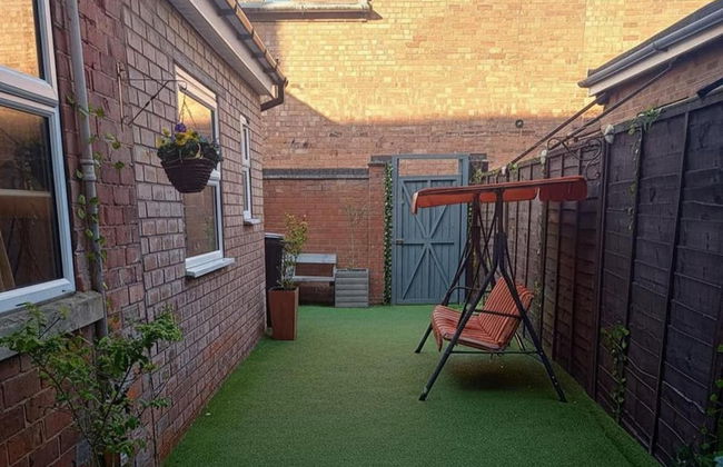 Beach Apartment - Sleeps 4, Garden & Parking - Foto 10