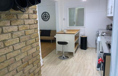 Right by Leigh Broadway Private Garden large ground fl apt - Foto 13