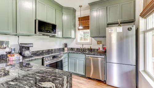 Large Yard Pascagoula Peach Home in Baton Rouge - Foto 2