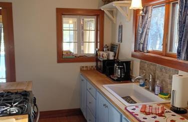 Red Cabin & Sauna on Lake Monomonac - Foto 9