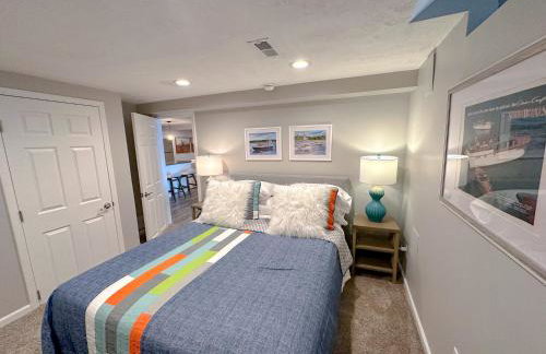 Lakefront 5 Bedroom Vacation Home - Sleeps 12! - Foto 32