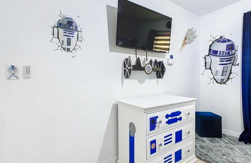 The Galactic Getaway, 3Bed, 2Bath Apartment, Free Parking, Heated Pool - Foto 38