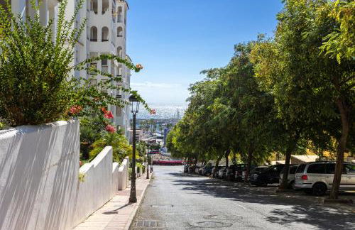 Estepona Puerto Blanco - Modern Luxury Apartment - Photo 22