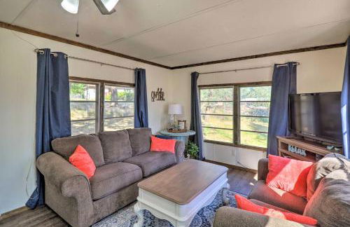 Cozy Lakeside Home with Lake and Mountain Views! - Foto 3