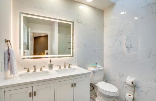 Modern Woodinville Home w/ Hot Tub + Sauna! - Foto 14