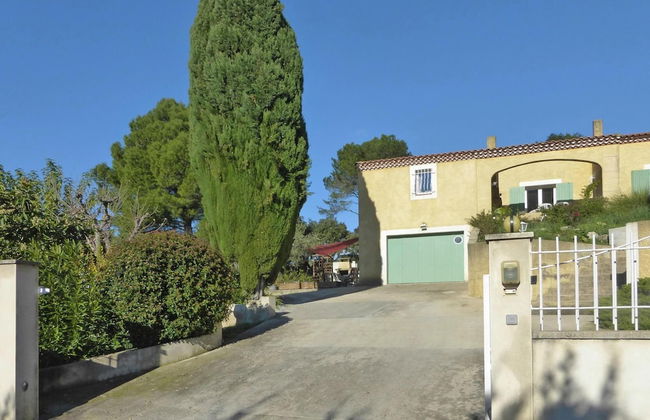 Holiday Cottage With Private Terrace, Bellegarde - Foto 39