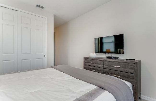 9 BD 6.5 BH With Game Room and Pool - Foto 11