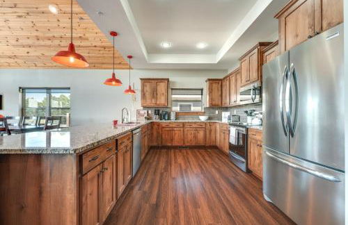 Luxe Table Rock Lake Vacation Rental with Hot Tub! - Foto 8