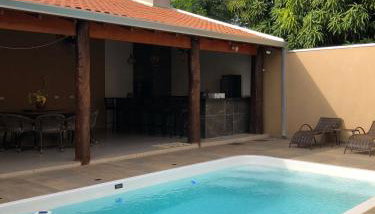 Alphaville Sobrado com Piscina e área Gourmet para 10 pessoas - Foto 2