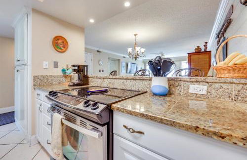 Boat, Fish and Swim Condo on St Johns River! - Foto 8