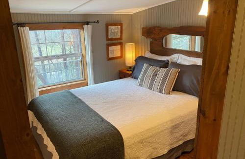 Convenient Cottage-Hot Tub, 4 Minutes to Dahlonega - Foto 2