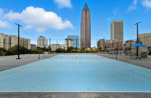 Luxury King Bed Suite - Pool - Gym - Parking - Foto 35