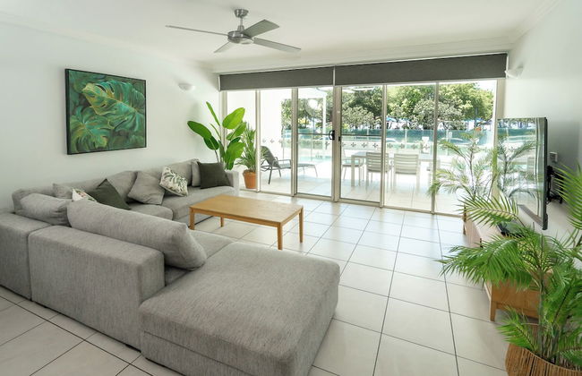 Waters Edge Apartment - Photo 29