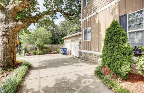 Close to Downtown, 11-Person Swim Spa-Hot Tub, 75" TV 4 Movie Nights, Spacious, Walk To Restaurants, Ping Pong - Foto 32